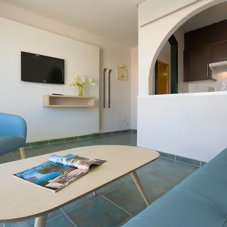 Hotel Relaxia Lanzaplaya 3*