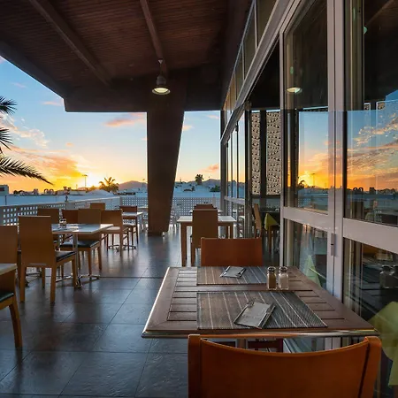 Hotell Relaxia Lanzaplaya Puerto del Carmen (Lanzarote)