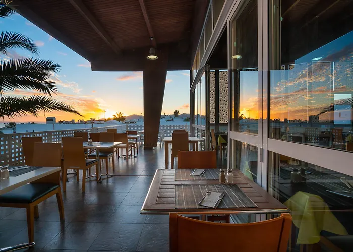 Relaxia Lanzaplaya Hotel