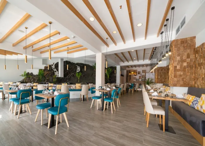 Relaxia Lanzaplaya Hotel